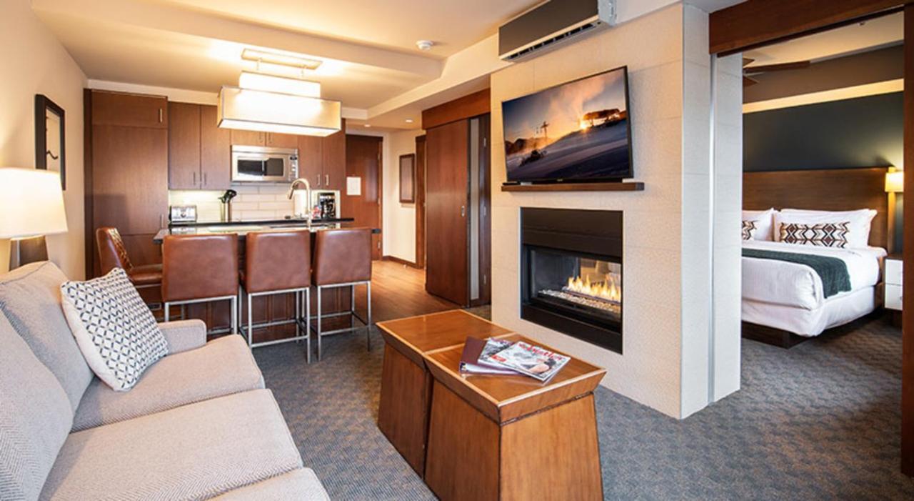 Aparthotel Evolution Whistler Zewnętrze zdjęcie